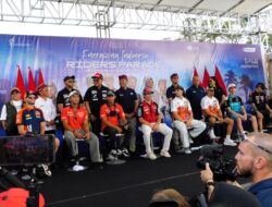 Para Pembalap Dunia Kaget dan Terkesan Antusiasme Warga dalam Parade MotoGP di Matara